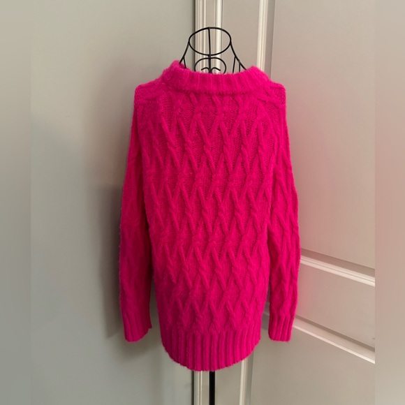 Steve Madden Women’s Olive Cable Knit Sweater in Pink Glo Size Large - Picture 5 of 7